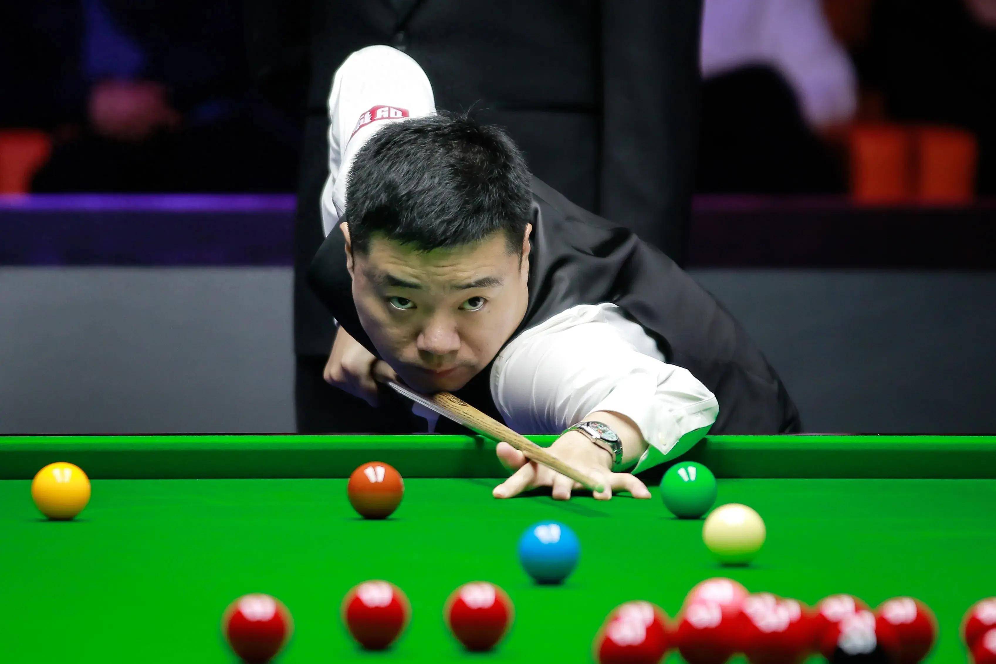 年轻球员转 年轻球员转